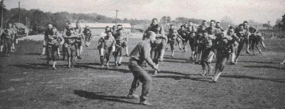 Read about the United States Marine Corp's elite alumni. How many of these famous US Marines do you know? Read about the United States Marine Corp's elite alumni. How many of these famous US Marines do you know?